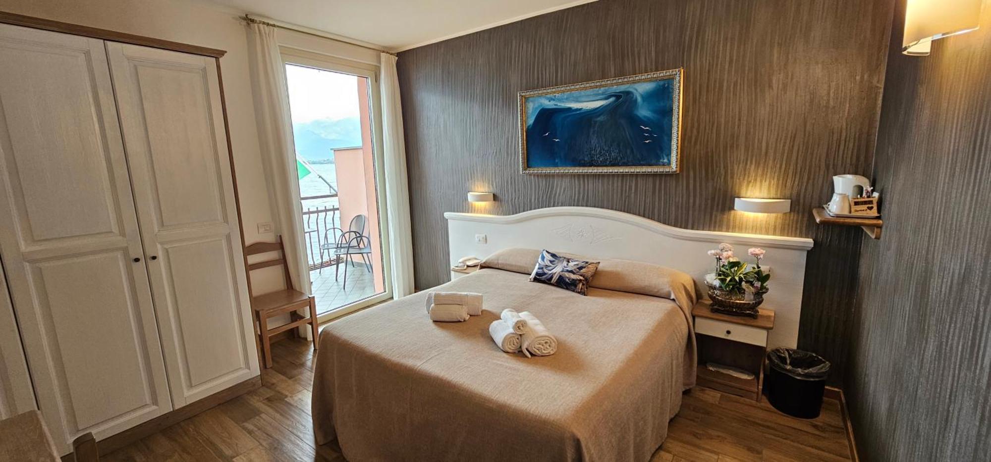 Hotel Meridiana Bellano Szoba fotó